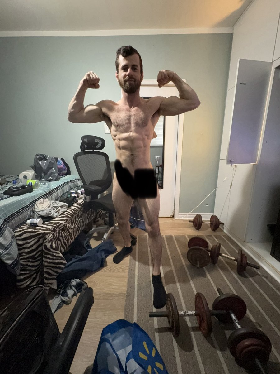 Maxwell White tweet media