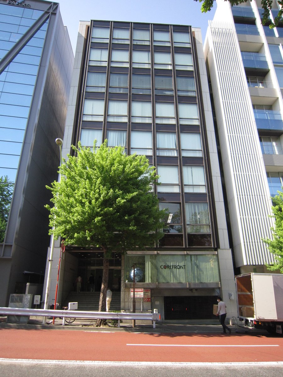 premiumEST's tweet photo. 【物件紹介】
新宿区市谷本村町の駐車場。
外濠ビル駐車場
月額：44,000円（税込）

※サイズ制限あり
全長5,000mm／全幅1,850mm／全高1,600mm／重量1,500kg
#物件紹介 #駐車場 #新宿区 https://t.co/sL5OUEgdP4