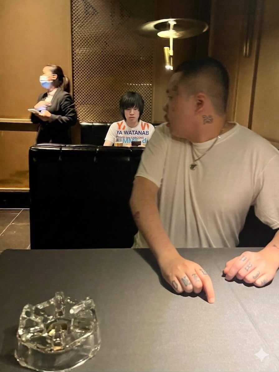 yangfan666 tweet media