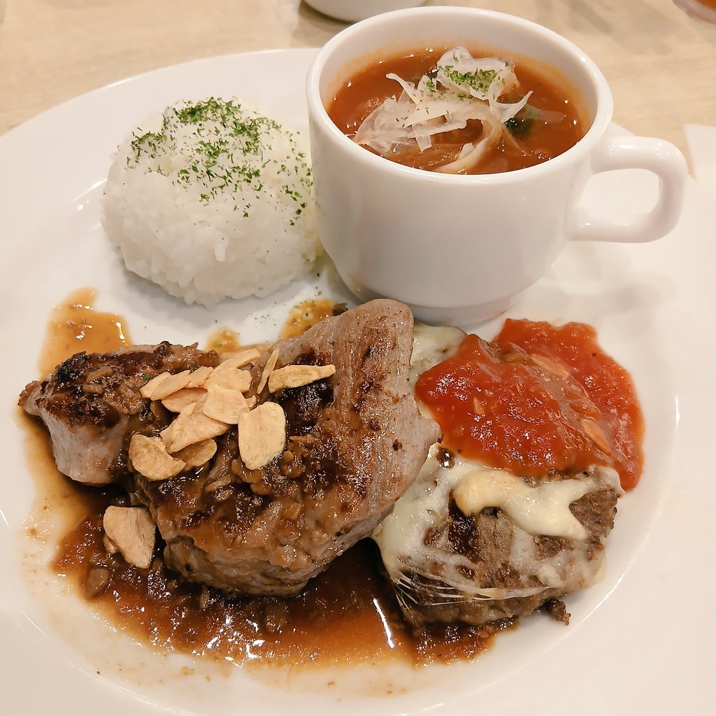 cospashima's tweet photo. 2026.3.19
新作メニューが少量ずつ堪能できて楽しかった！
ジョイフルクイズは答えを聞くと｢へぇ～｣ってなるのが多くて勉強なった😊
#ジョイフル試食会 https://t.co/oe9cBlaCWo