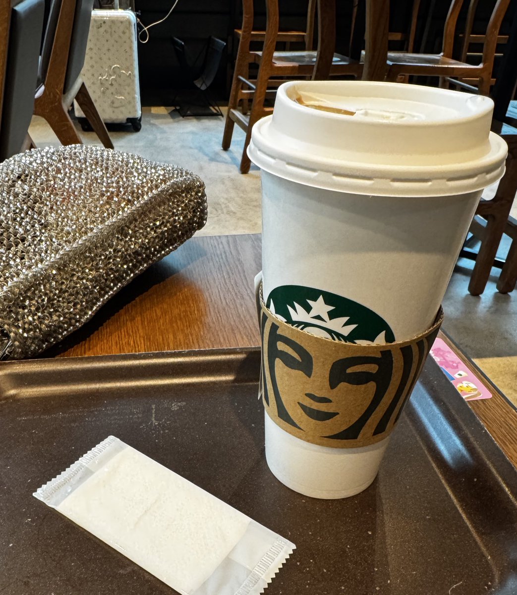 えつこむ tweet media