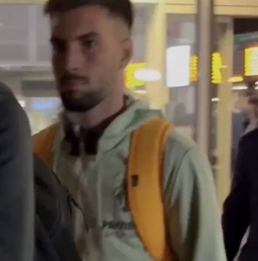 نواف tweet media