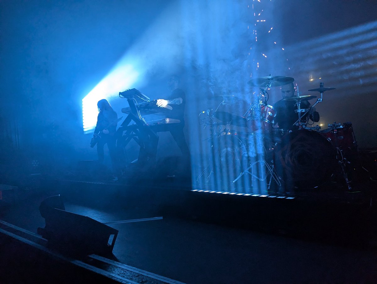 threetimesafool's tweet photo. We were taken through his latest album Leather Temple, along with a number of favourites from the back catalogue, culminating with the obligatory cover of Michael Sembello's Maniac (and what a great singalong it was too!)

#carpenterbrut #leathertemple https://t.co/SBm57ubJXr