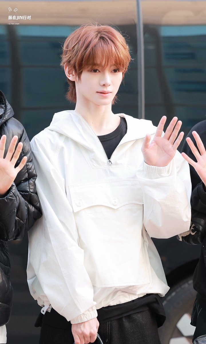 振在JIN行时 tweet media
