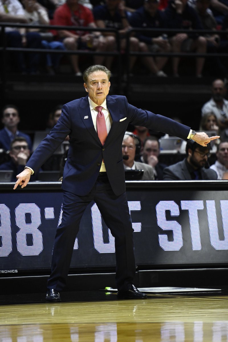 Underdog tweet media