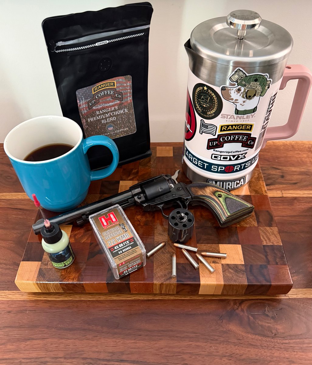 BlueMooGuns tweet media