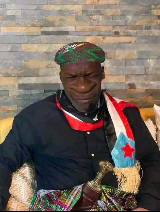 الــشـــامـــخ tweet media