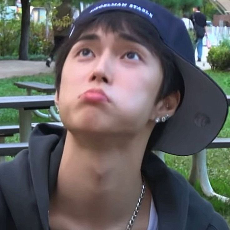 𝚇𝒶𝒾𝒾_ ✧*:⋆ ｡･:★ tweet media