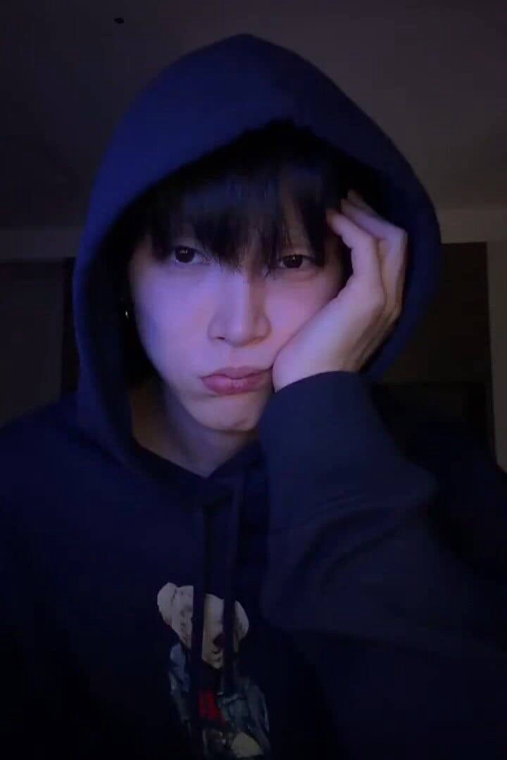 𝚇𝒶𝒾𝒾_ ✧*:⋆ ｡･:★ tweet media