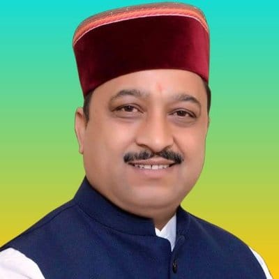 SikanderBJP's tweet photo. भाजपा हिमाचल प्रदेश के पूर्व अध्यक्ष एवं शिमला सांसद श्री सुरेश कश्यप जी को जन्मदिवस की  हार्दिक बधाई एवं शुभकामनाएं।

मां ज्वालादेवी आपको स्वस्थ जीवन व दीर्घायु प्रदान करें, ऐसी मेरी कामना है।
@iSureshBjp https://t.co/E25VjHPMyY