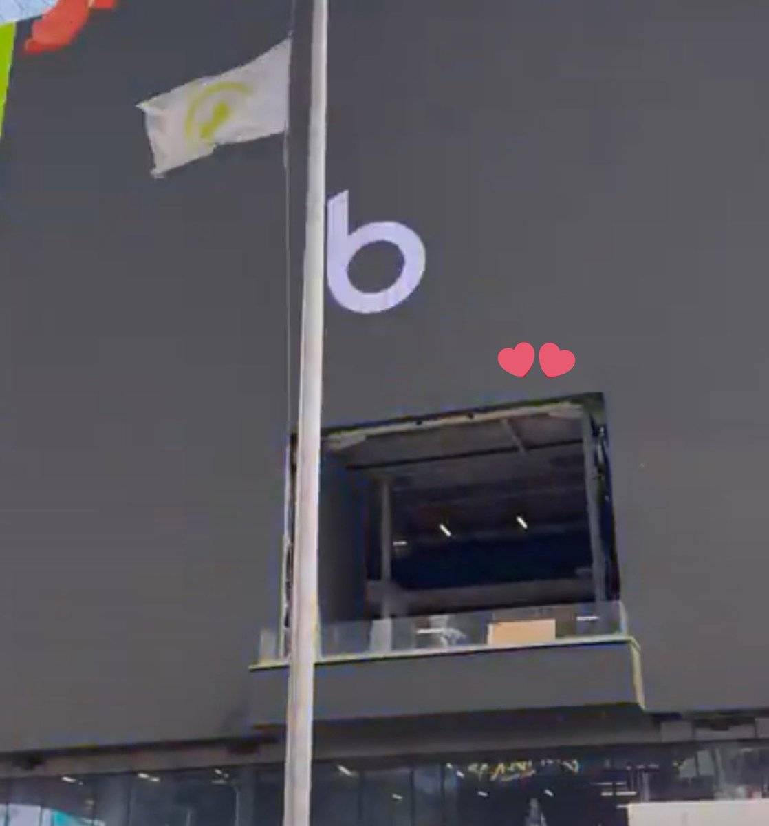 cocojm⁷ tweet media