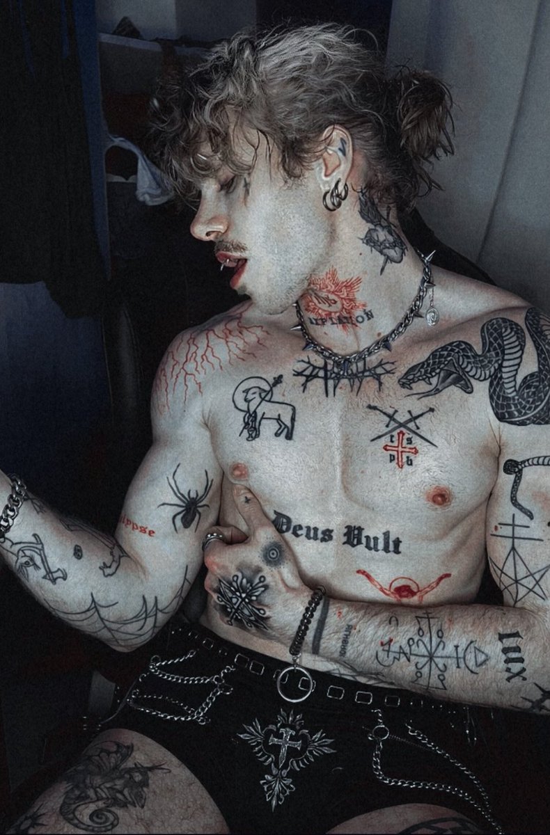 Lazarus 🧛🏻 tweet media