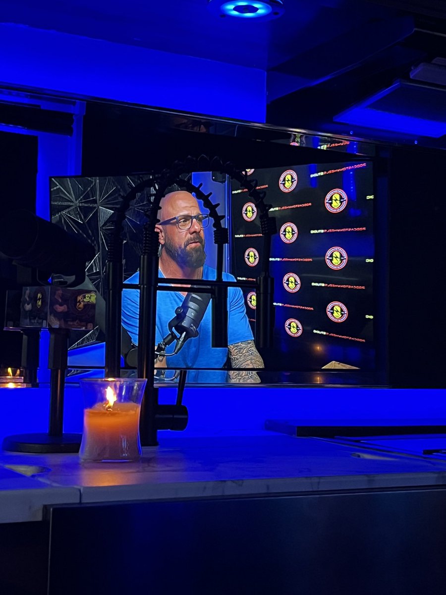 Joel Carwile tweet media