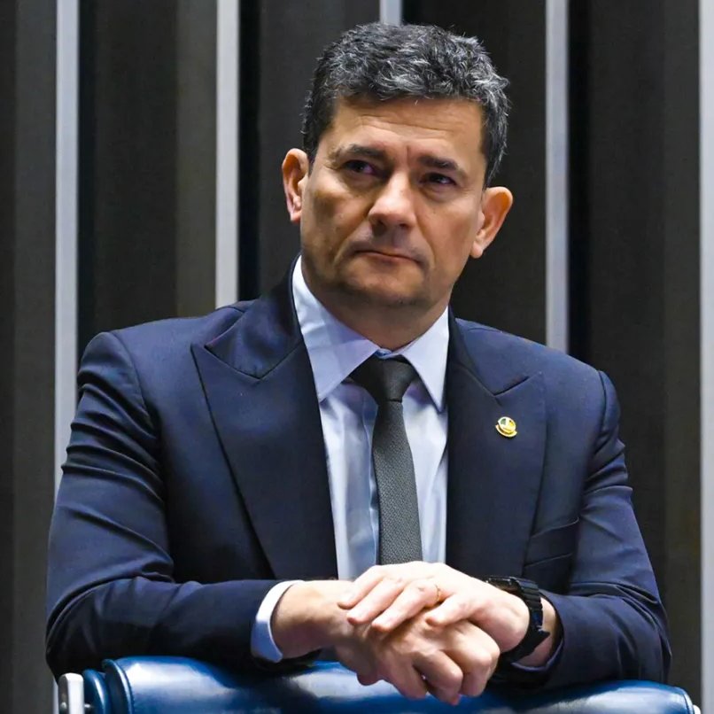 République tweet media