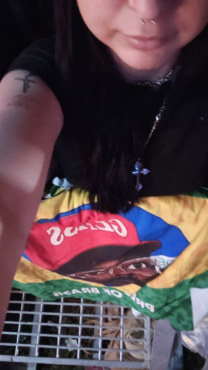 yyyyvs's tweet photo. ADIVINHEM QUEM PEGOU GRADE PRO TYLER THE CREATOR PORRA https://t.co/wapGdPLoj4