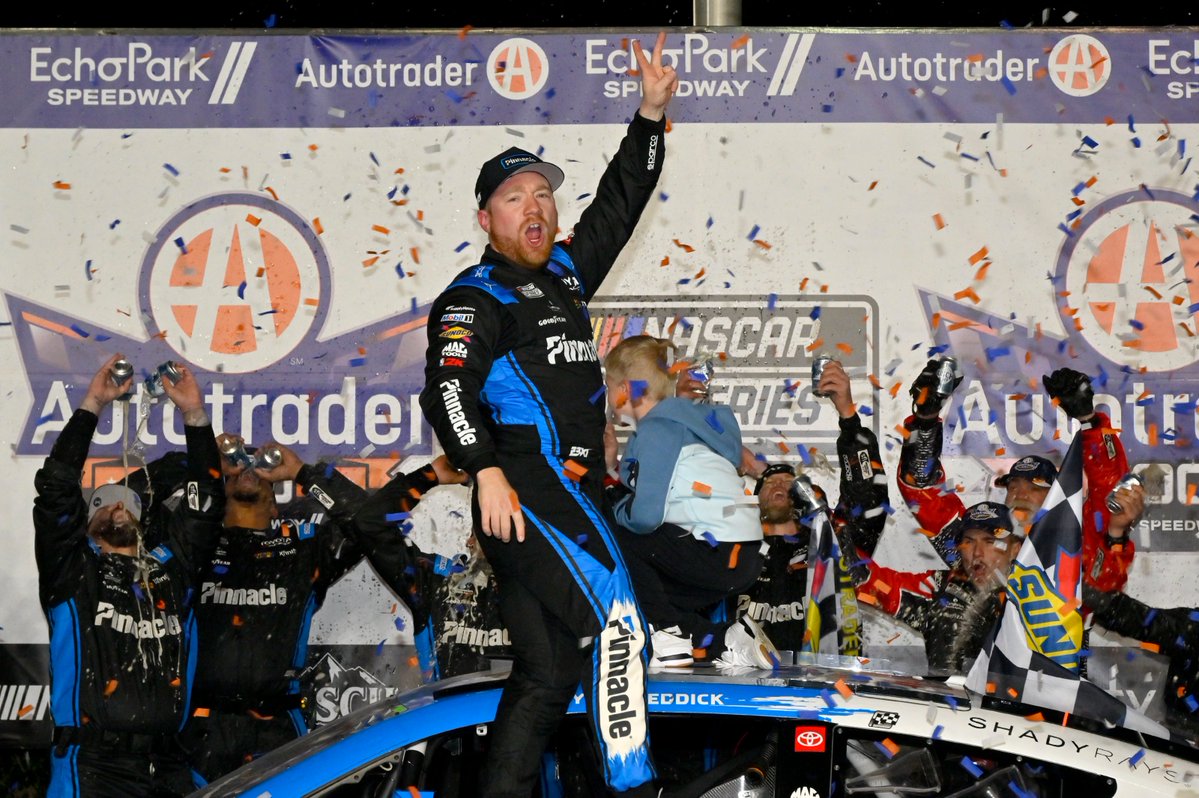 Xfinity Racing tweet media