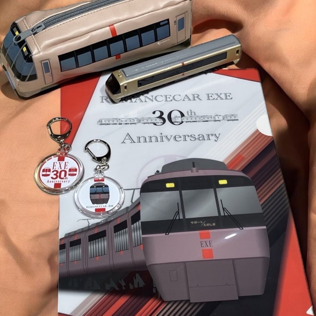 小田急グッズショップTRAINS tweet media