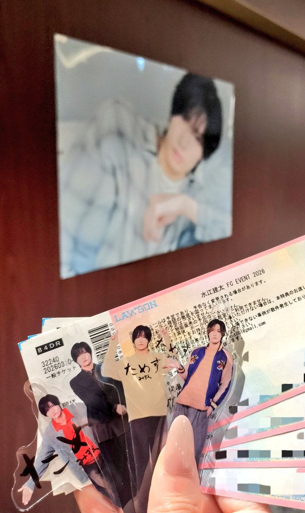 MARUU_ta's tweet photo. 近況報告。 https://t.co/ZsM9QbPqtY