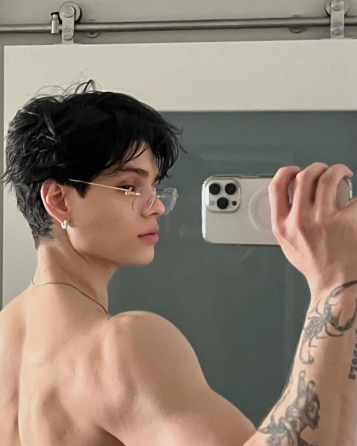 𝖬𝖺𝗋𝗄𝗎𝗌 𝖨𝗋𝗈𝗇𝗐𝗈𝗈𝖽 tweet media