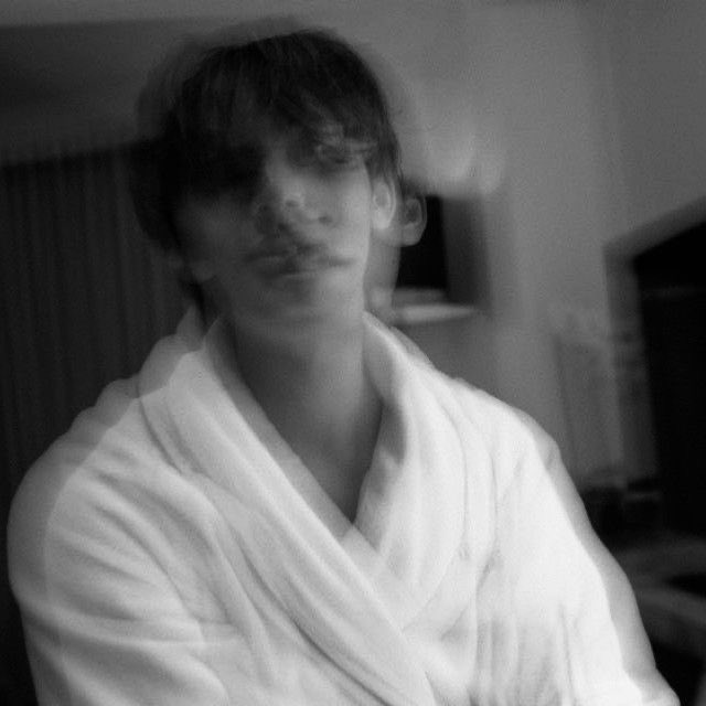 𝐌𝐀𝐑𝐊 tweet media