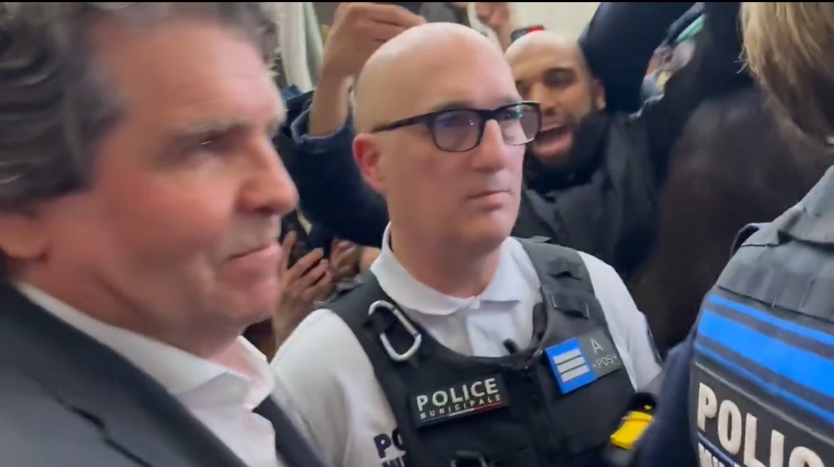 Social Identitaire Club tweet media