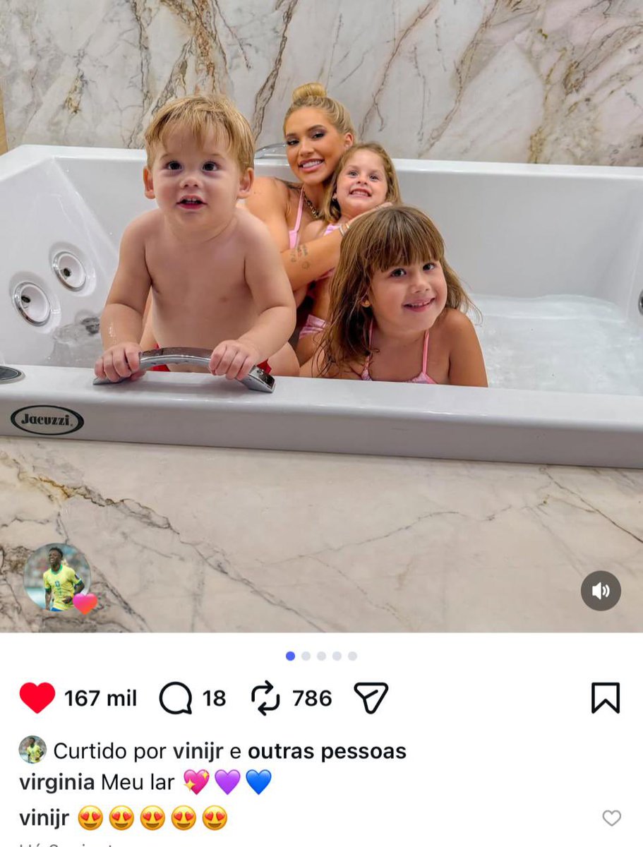 pau mole tweet media