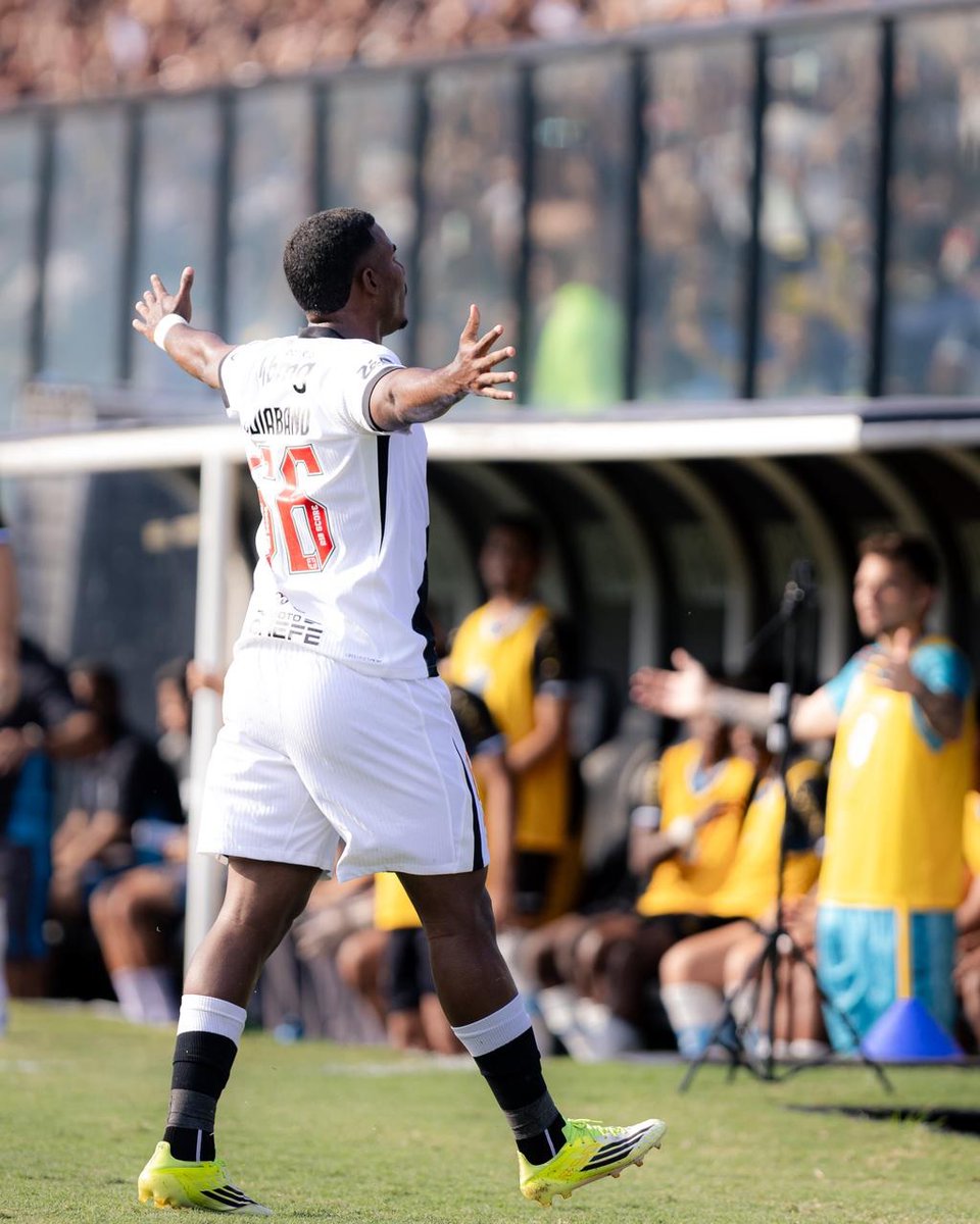 News Almirante tweet media