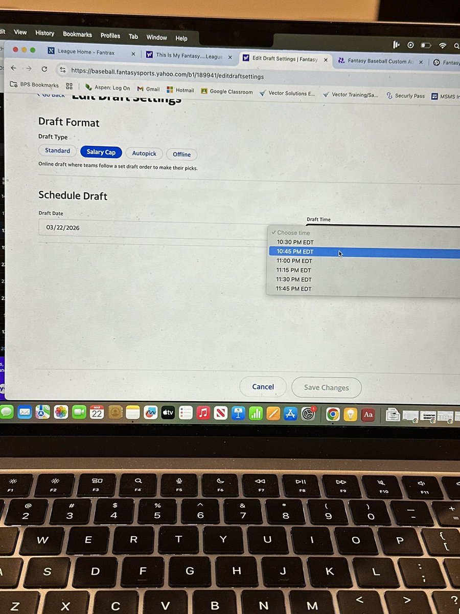 ZabranskysPitStop tweet media
