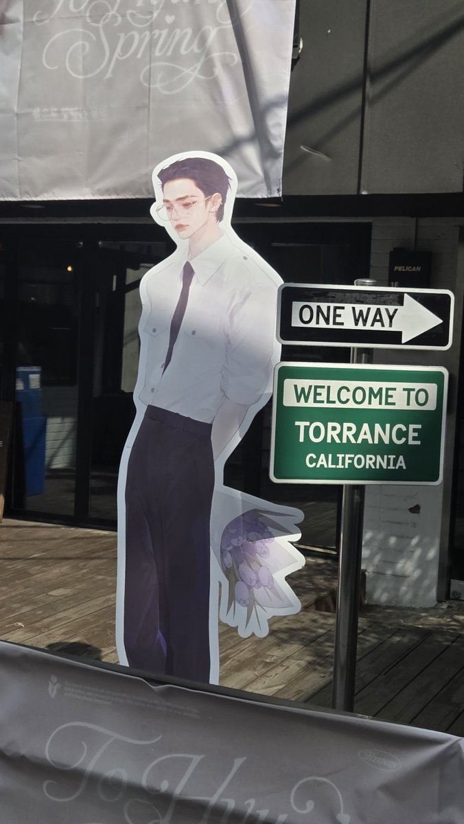 ํ๋ฃจ์ tweet media