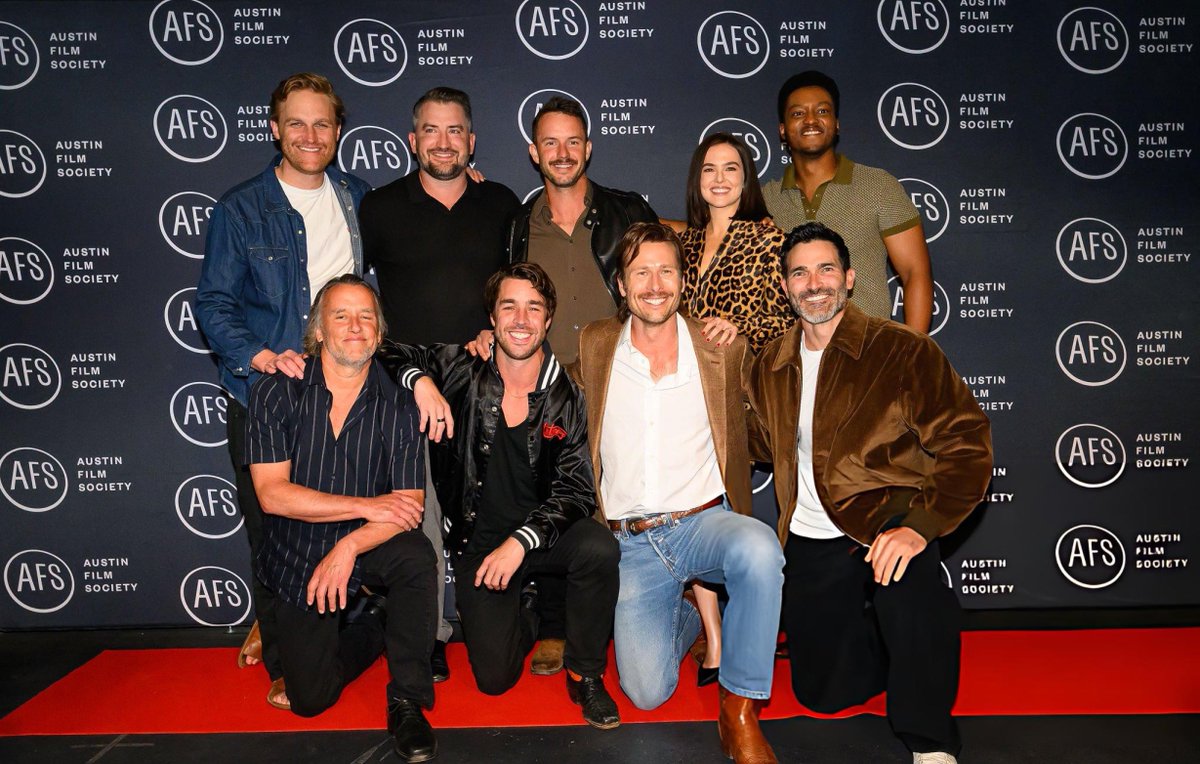 Tyler Hoechlin + Michael Bishop Updates tweet media