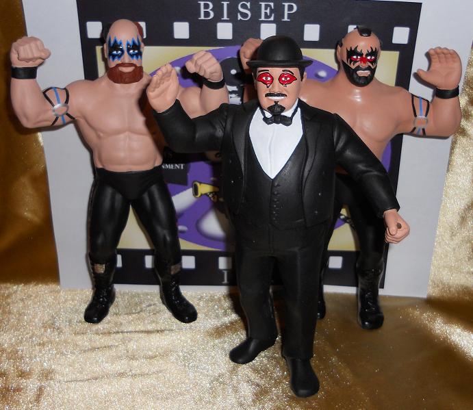 BISEPCustomLJNs's tweet photo. @ThePowersofPain Long before Big Rubber Guys @CollectMajor came along to make proper figures of you both, I was making custom LJNs of The Powers of Pain, using Warlord's LJN and converting other LJNs into the promised but never produced Barbarian! https://t.co/Fkh00U7Ud2