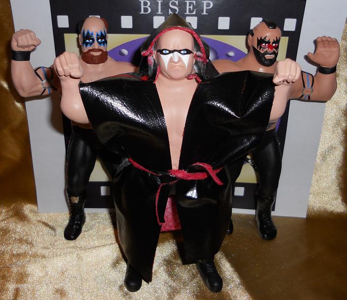 BISEPCustomLJNs's tweet photo. @ThePowersofPain Long before Big Rubber Guys @CollectMajor came along to make proper figures of you both, I was making custom LJNs of The Powers of Pain, using Warlord's LJN and converting other LJNs into the promised but never produced Barbarian! https://t.co/Fkh00U7Ud2