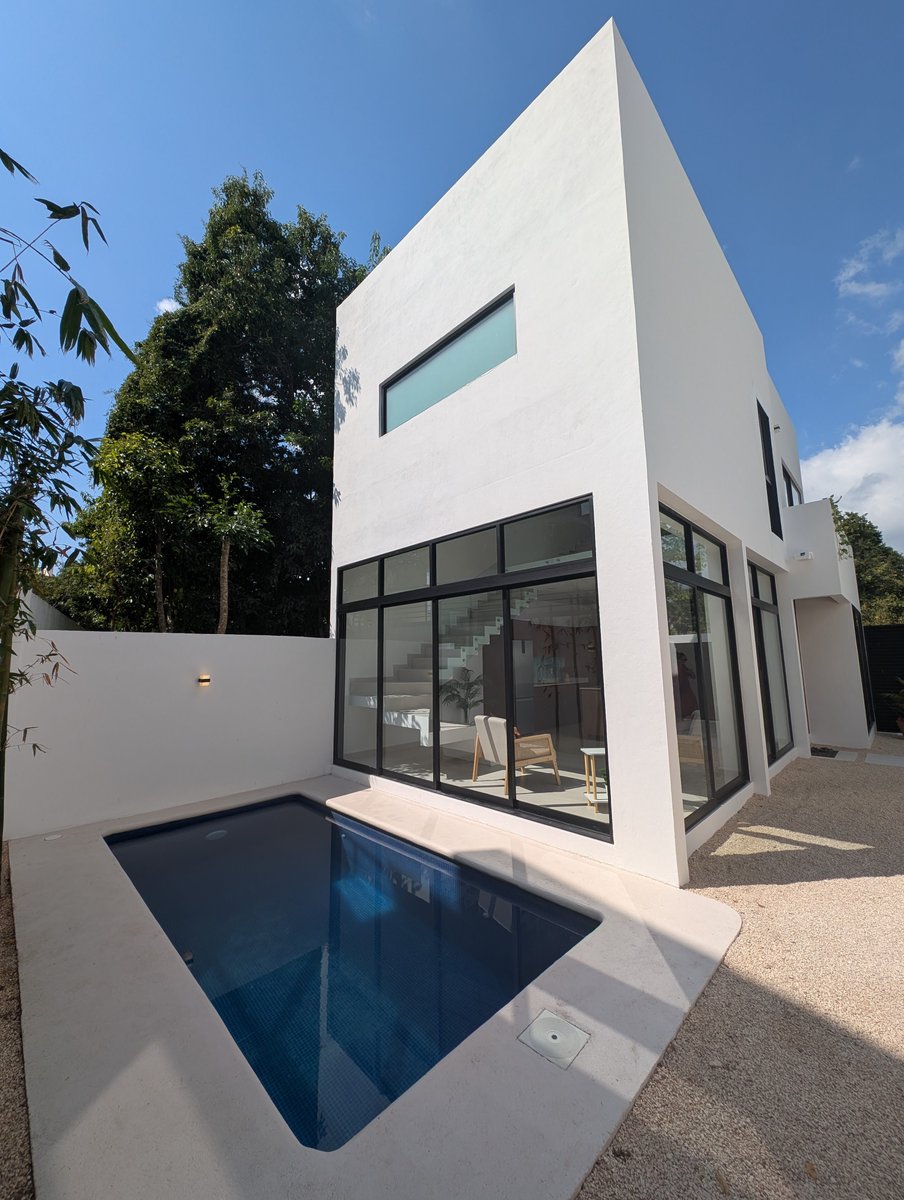 downright_life's tweet photo. Took longer than expected (18 months more!), but the third house is finally ready. Fourth (a mirror image) due to be delivered 2/3 weeks. Allegedly. https://t.co/qqHLAT0TZO
