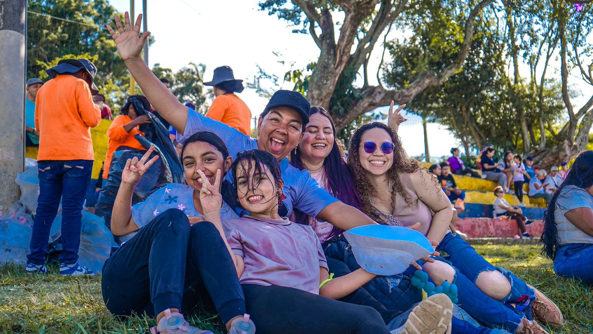 Alex Camacho Erazo tweet media