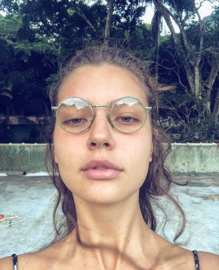 vittória tweet media