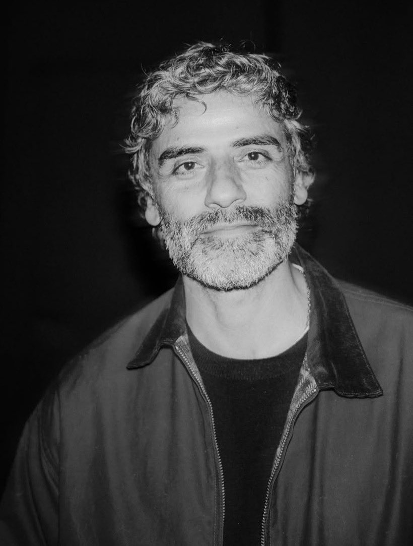 Oscar Isaac Daily tweet media