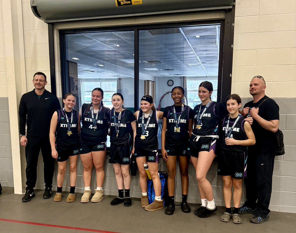OhioXtreme's tweet photo. Congrats to our 5th graders for winning back to back tournaments!  Also 6th Grade Teal for winning the 7/8th grade division and 6th Black for coming in as runner up in the 6th. #xtremelyproud https://t.co/LrZfCPHLH0