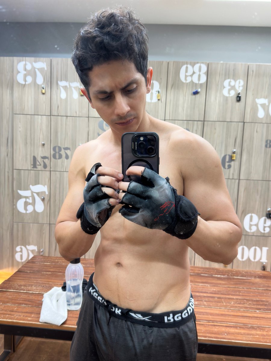 FuadXion tweet media