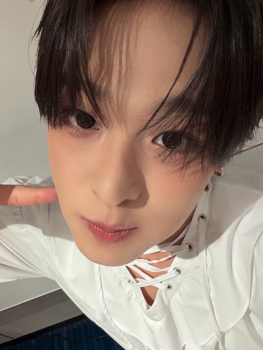 빵이... tweet media