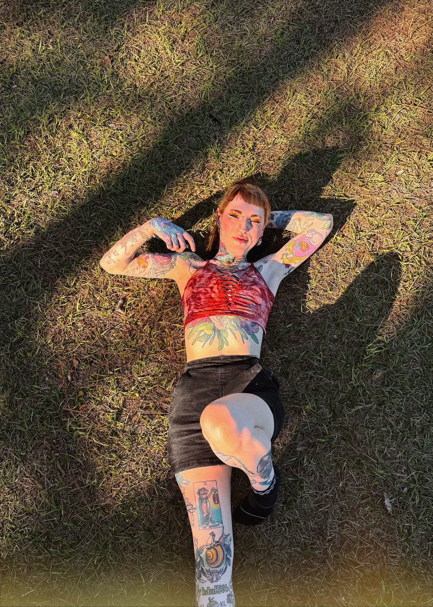 larn 🦊💛💋 tweet media