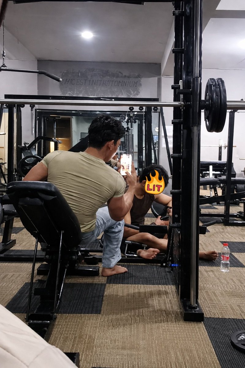 scorpioboyy tweet media