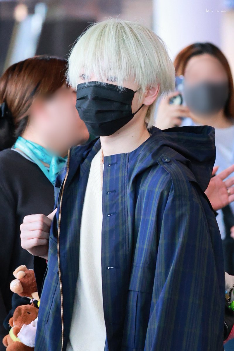 𝐥𝐞𝐚𝐟. tweet media