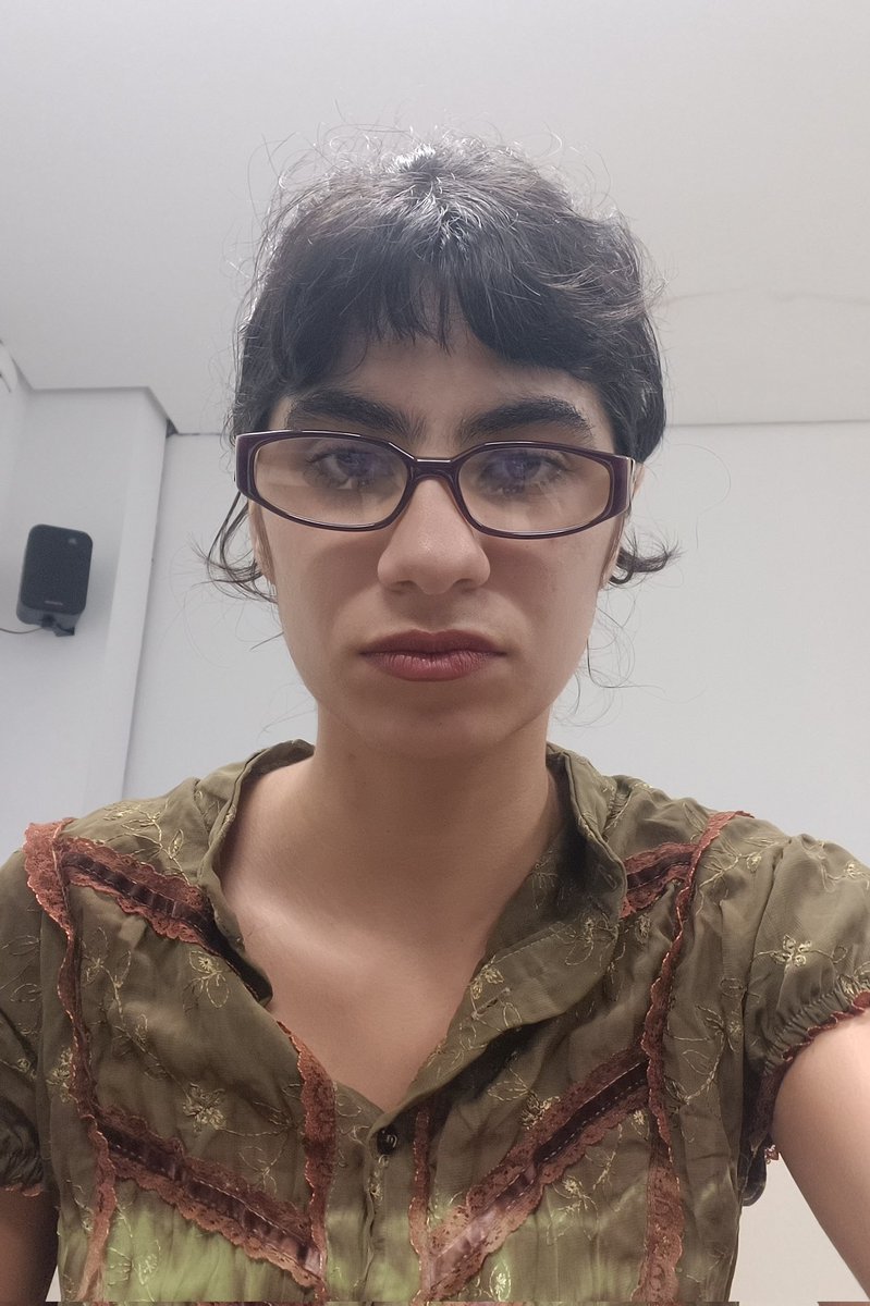 asmo ايانا tweet media