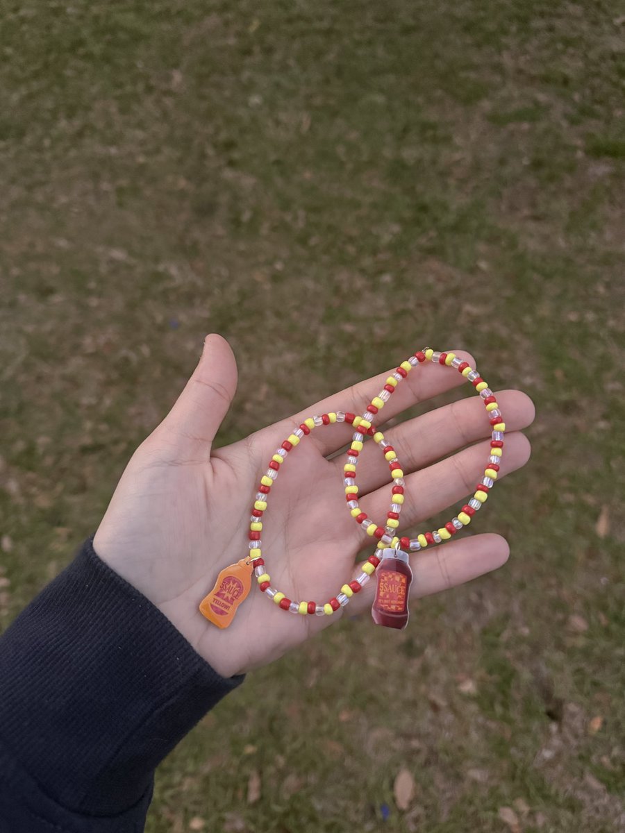 Elizabeth Bailey tweet media