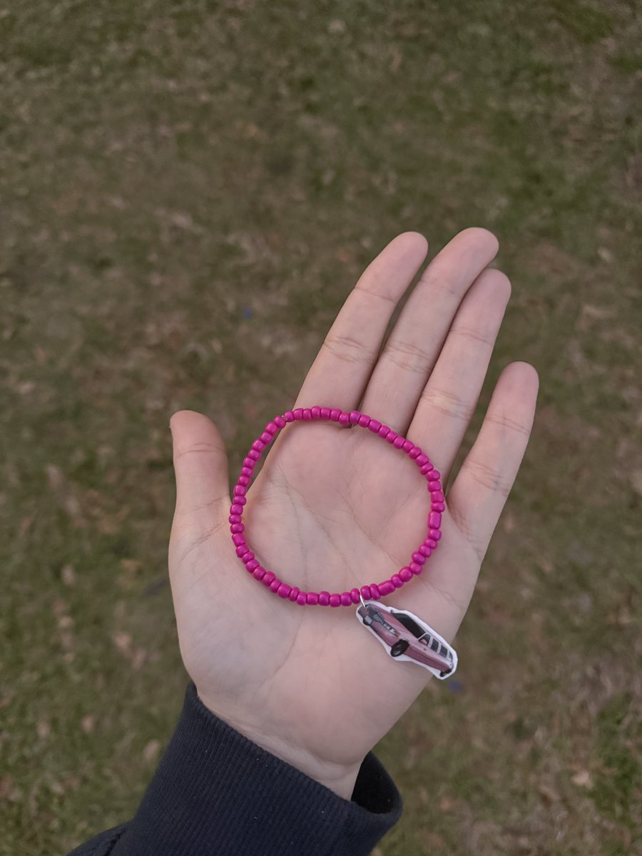 Elizabeth Bailey tweet media