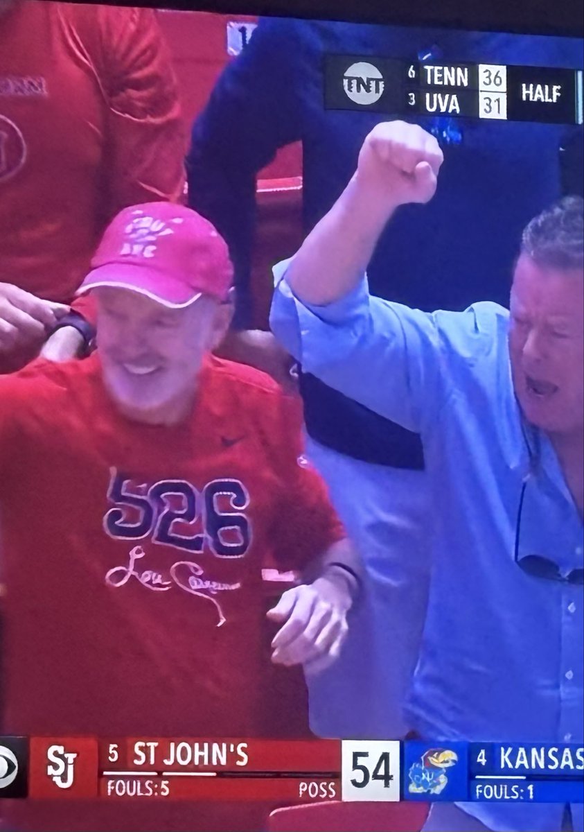 Boomer13 tweet media