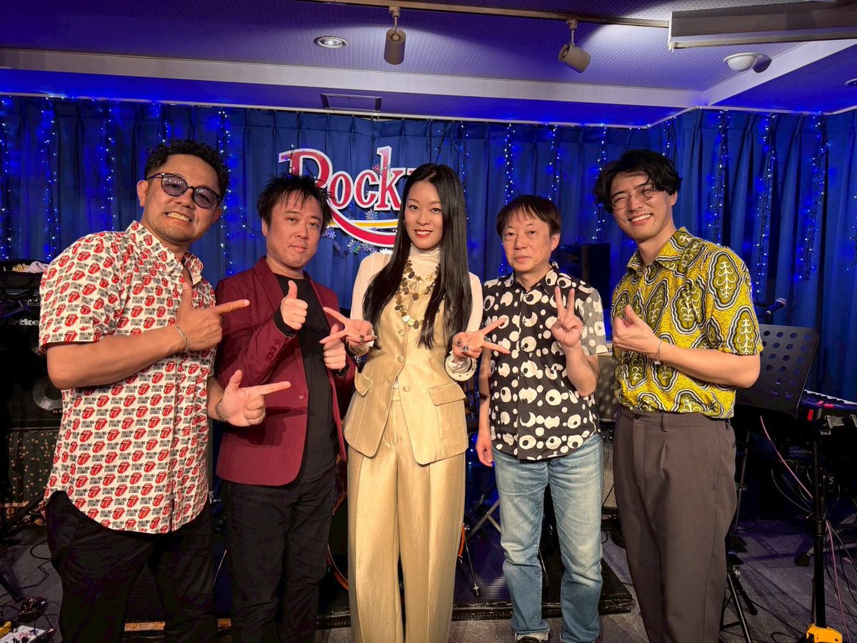 Brocantofficial's tweet photo. 皆さん、おはようございます☀
先日、2度目の【運天那美with TTBoyz】ワンマンライブ無事に終わりました〜🎵

沢山のお客様に来て頂きとても嬉しかったです😊

次回は8/8〜！
夏祭りイベントを企画してます🍺
また詳細が決まったらご連絡します🙇🏻‍♀️

#運天那美 #ttboyz  #五反田rocky https://t.co/qG073v7CkU