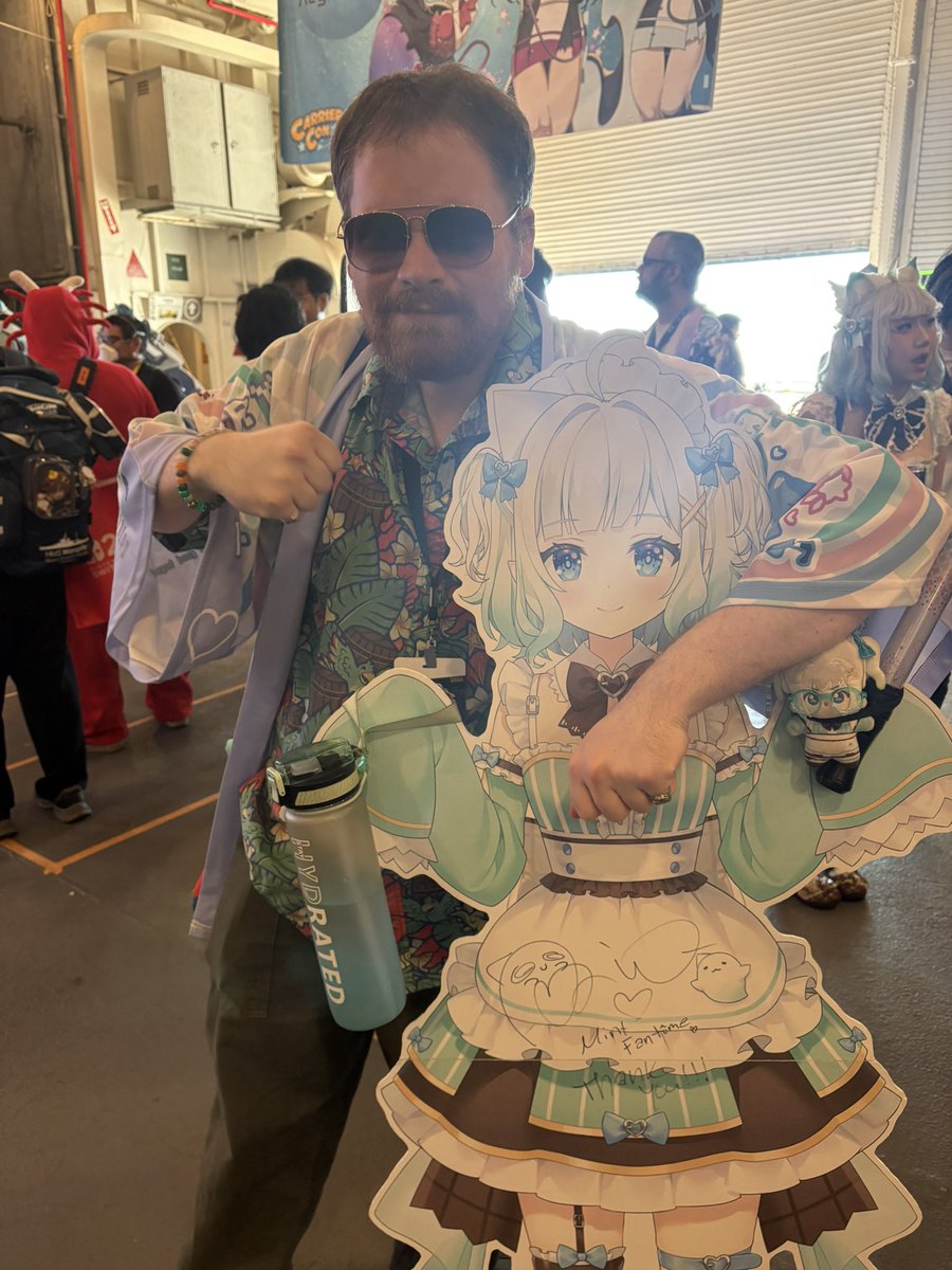 PagePyralis tweet media