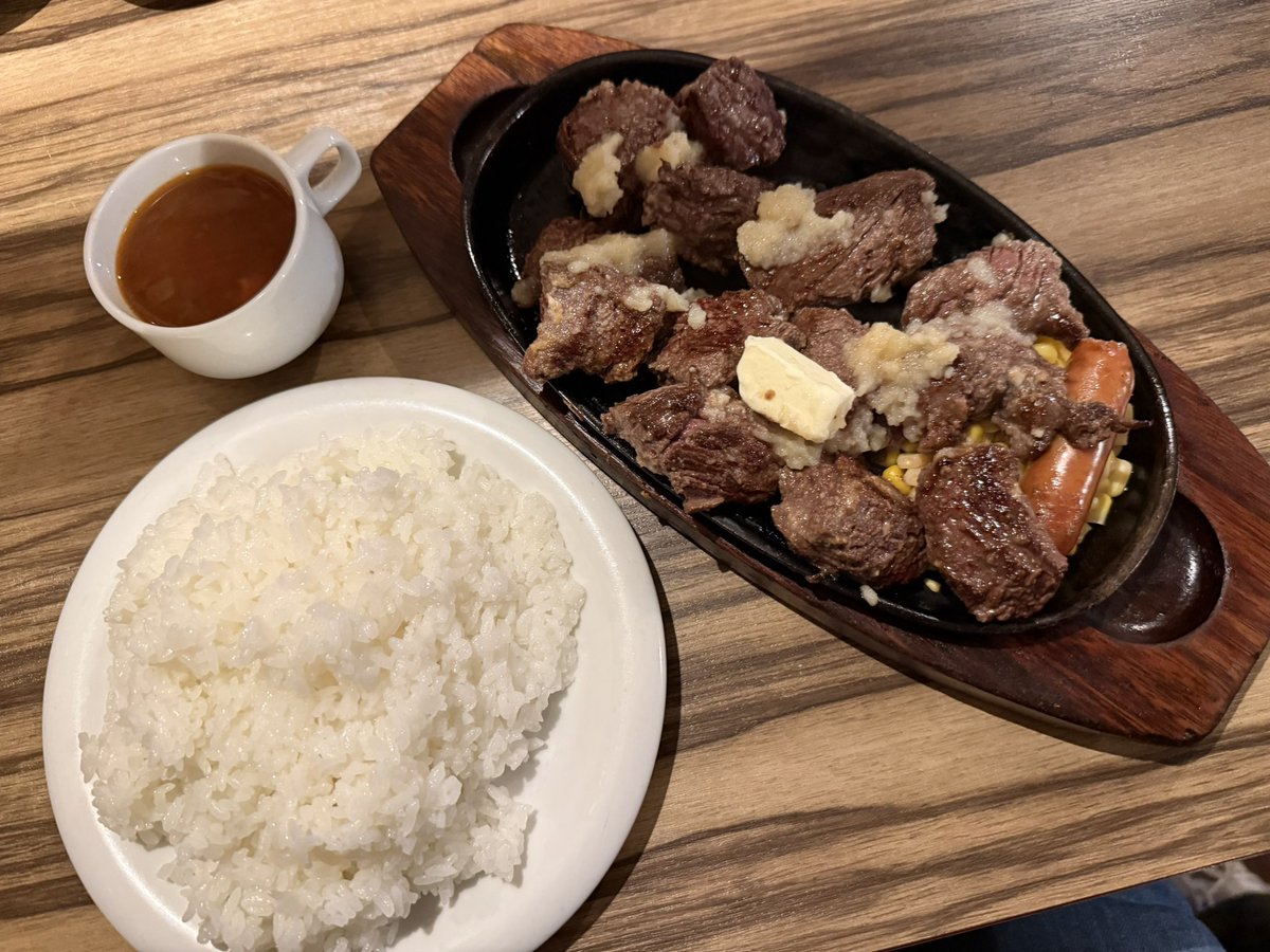 ヒロ・ミカワ tweet media