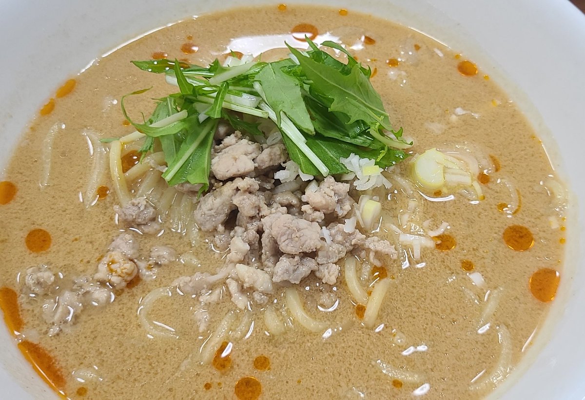 ニット tweet media